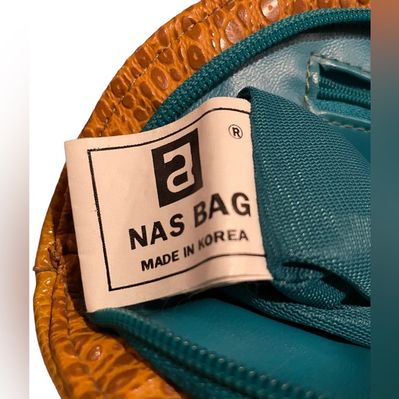 Colorful NAS Handbag - Picture 5 of 6